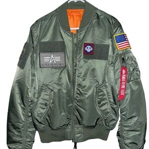 Alpha Industries MA-1 flight bomber jacket. Military green size large.